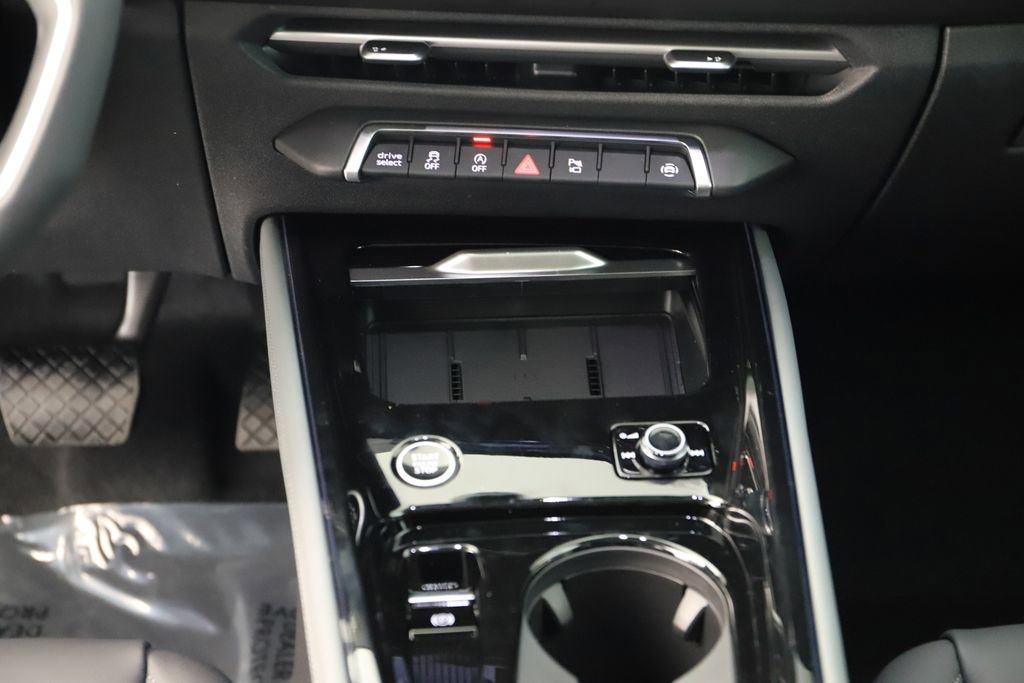 New 2026 Audi Q3 quattro 2.0T AWD/4WD image 20