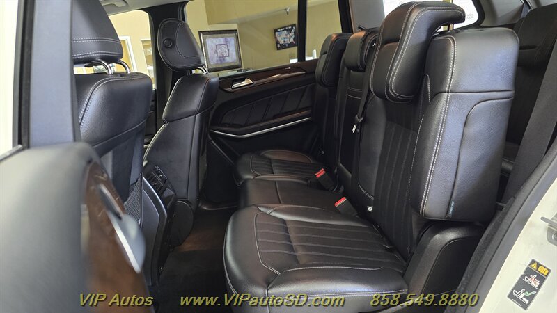Used 2013 Mercedes-Benz GL 450 4MATIC image 17