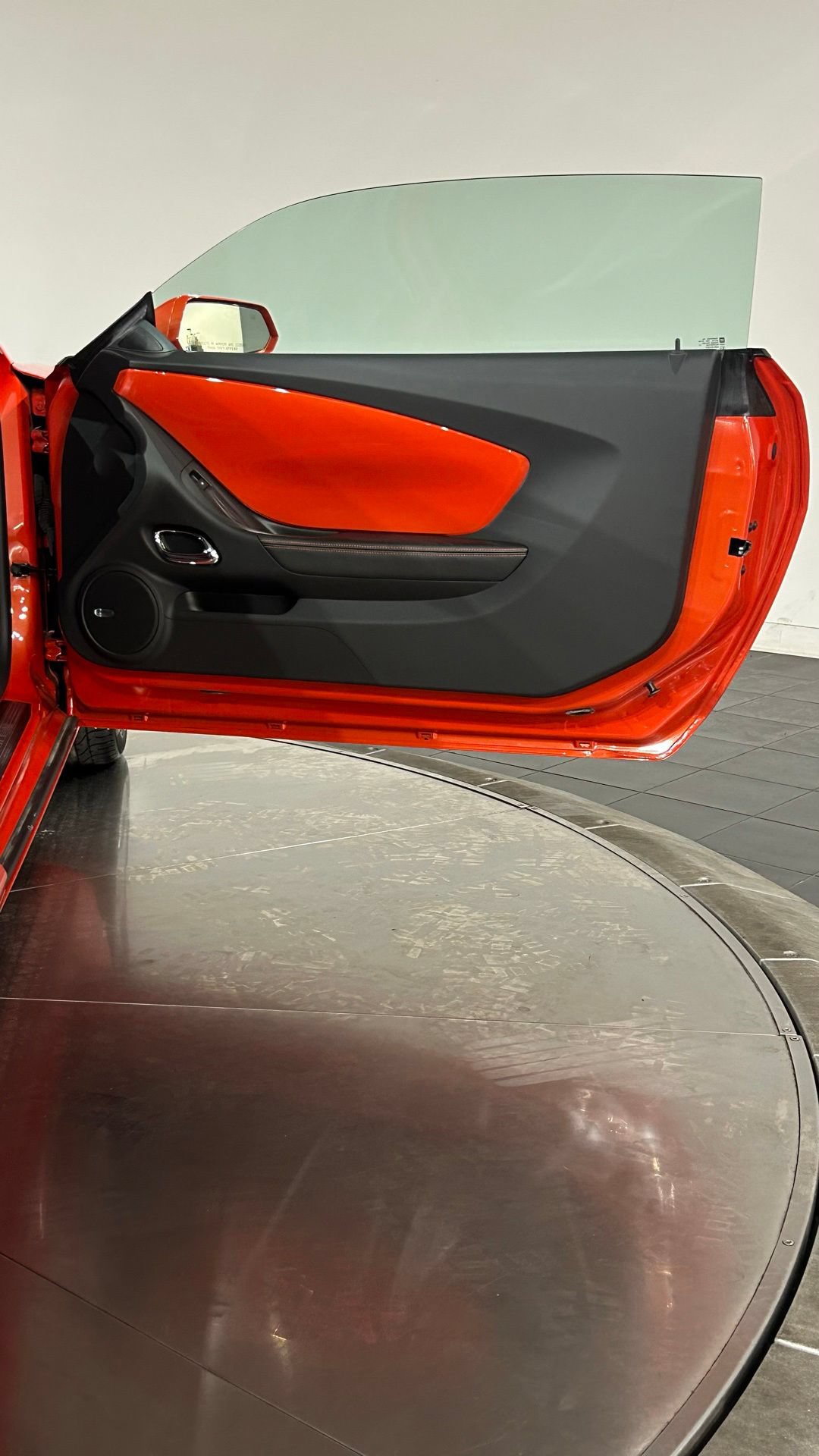 Used 2010 Chevrolet Camaro SS w/ Interior Accent Trim Package RWD image 36