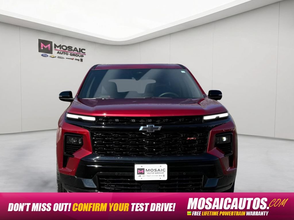 Used 2025 Chevrolet Traverse RS w/ LPO, Floor Liner Package AWD/4WD image 8
