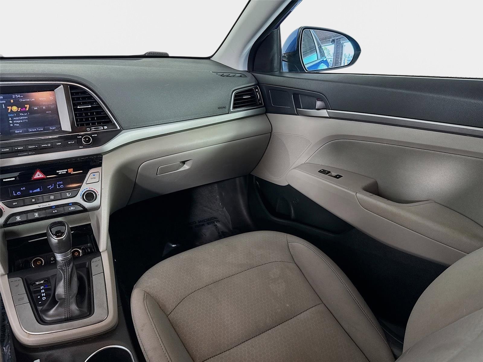Used 2018 Hyundai Elantra Value Edition FWD image 24
