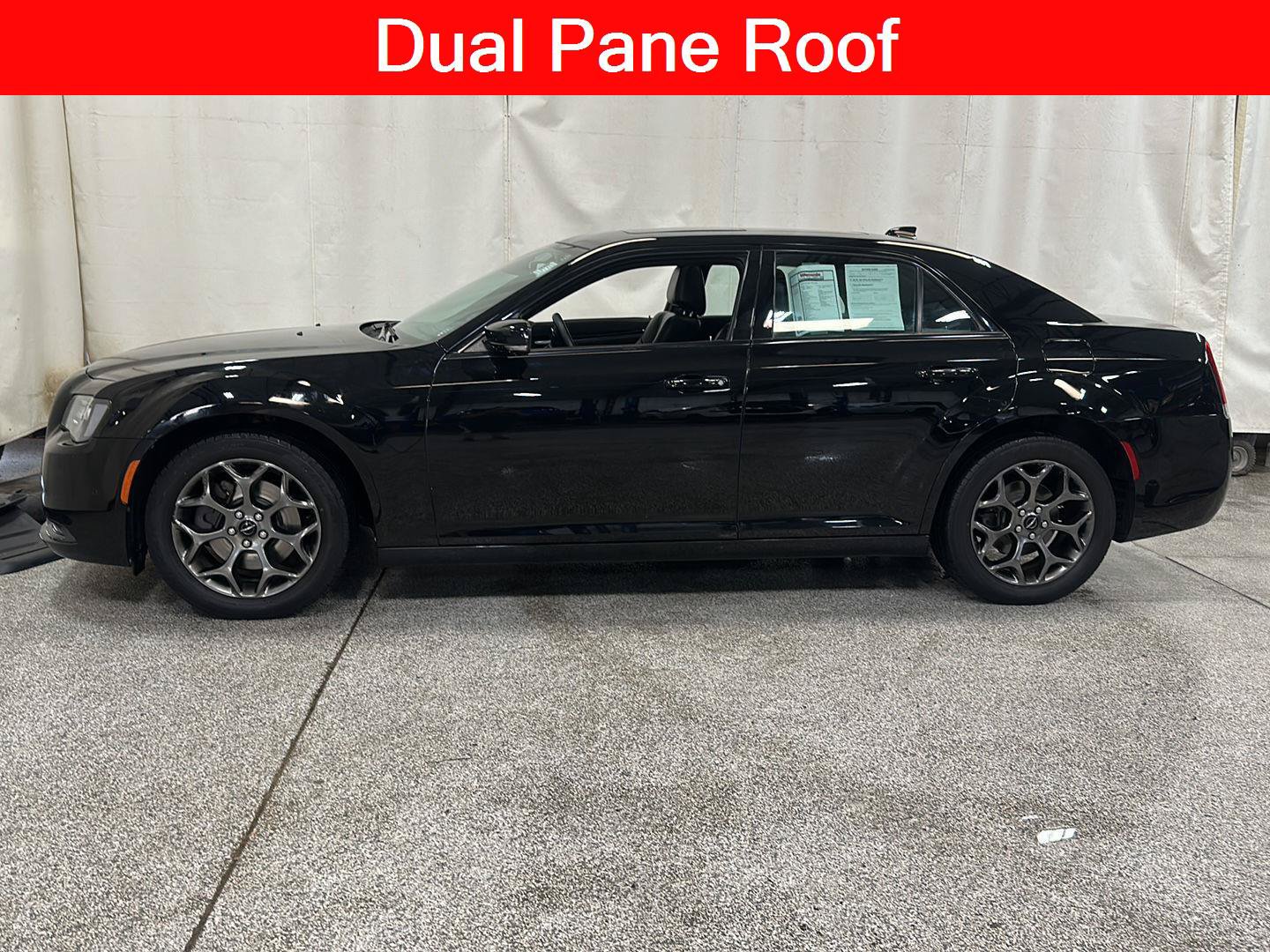 Used 2017 Chrysler 300 S w/ 300S Premium Group AWD/4WD image 2