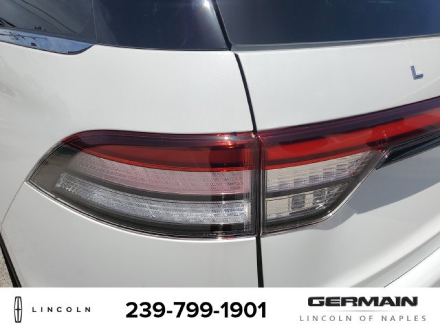 New 2025 Lincoln Aviator 2WD w/ Equipment Group 101A image 15