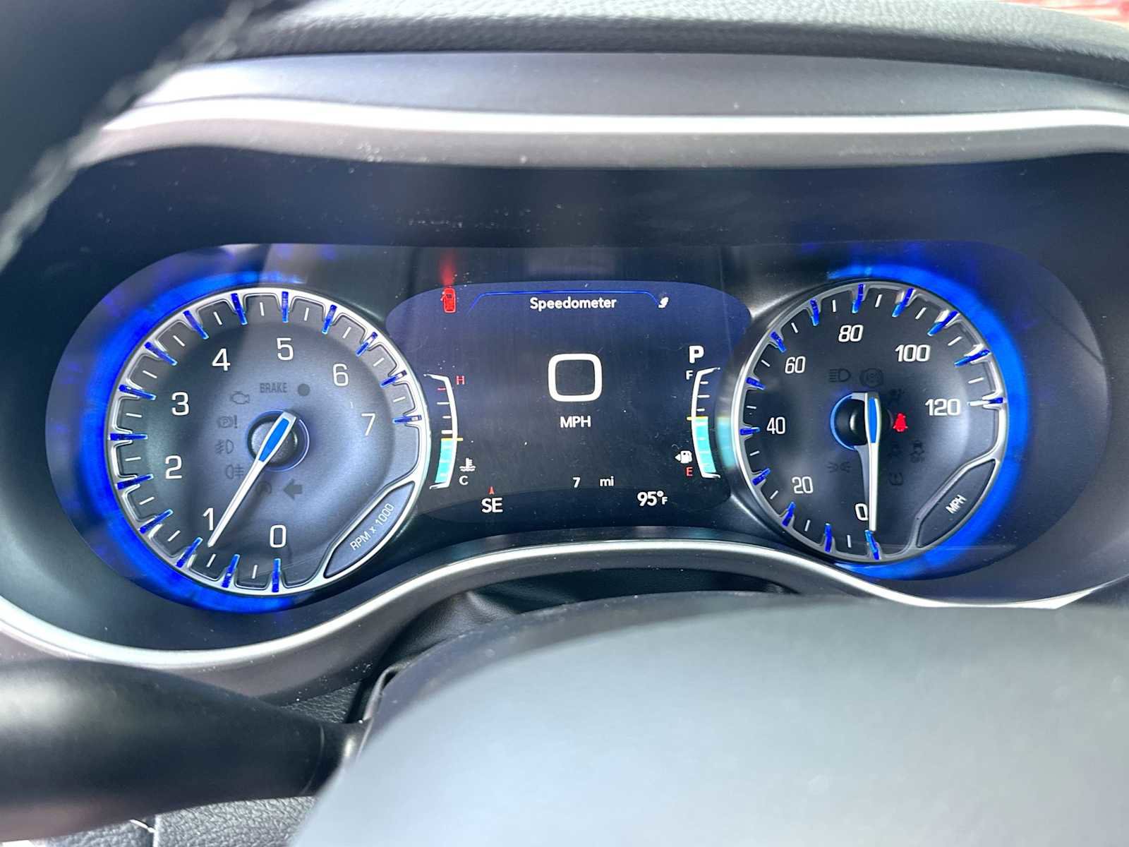 New 2026 Chrysler Pacifica Select FWD image 19