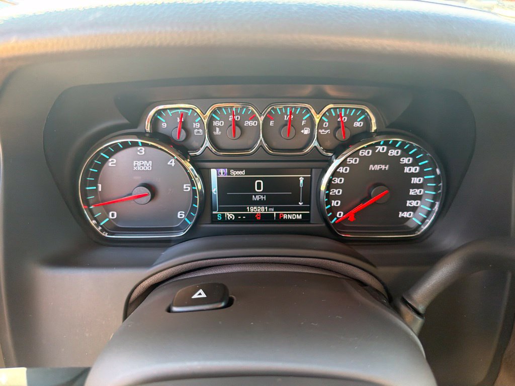 Used 2015 Chevrolet Tahoe LTZ AWD/4WD image 14