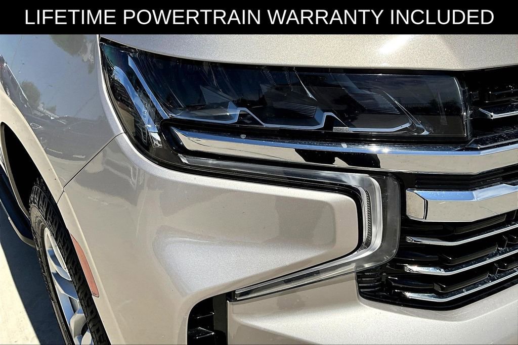 Used 2023 Chevrolet Suburban LT image 39