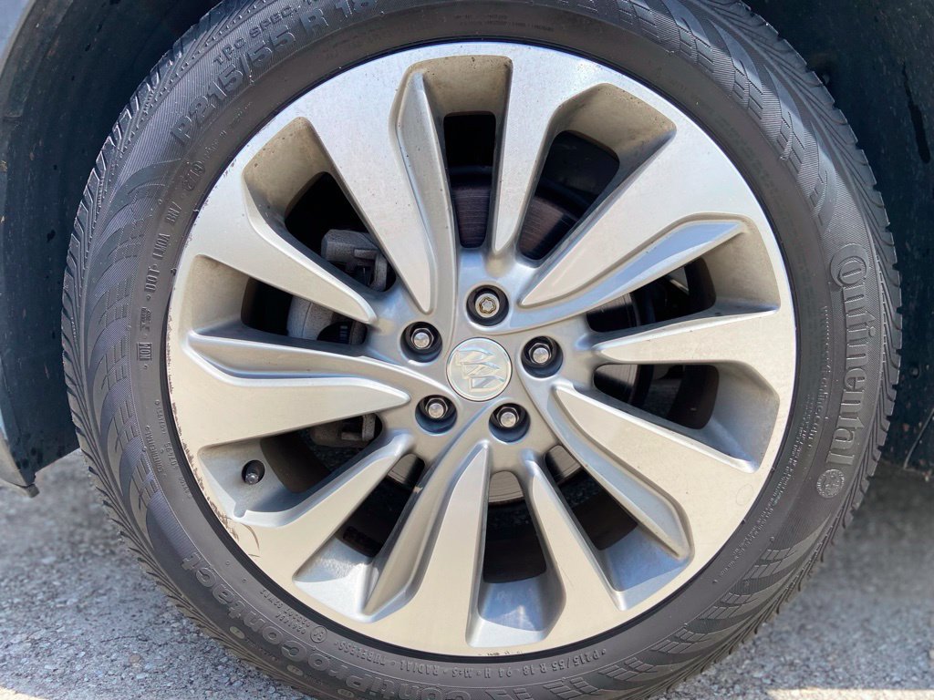 Used 2020 Buick Encore Preferred w/ Safety Package FWD image 9