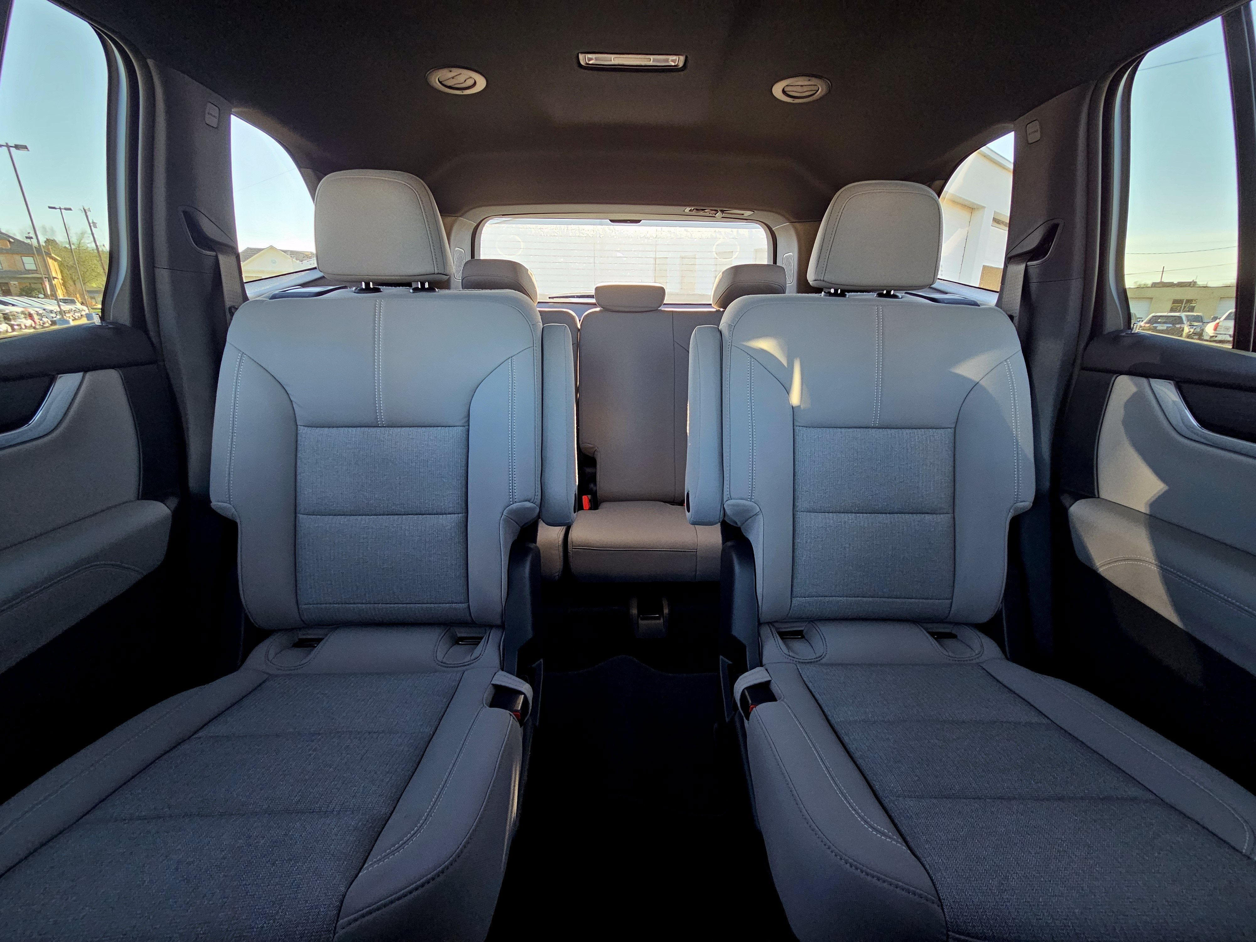 New 2026 GMC Acadia Elevation FWD image 9