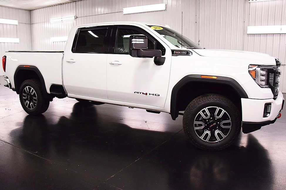 Used 2021 GMC Sierra 2500 AT4 image 10
