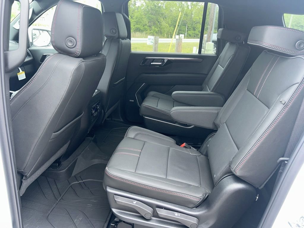 New 2026 Chevrolet Suburban RST w/ Comfort Package RWD image 7