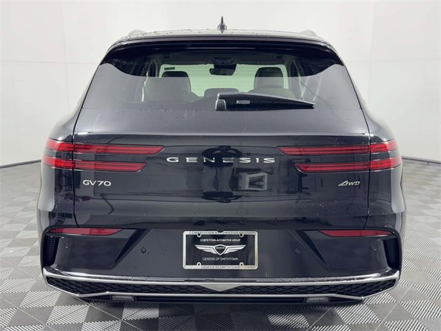 New 2026 Genesis GV70 2.5T Advanced image 8