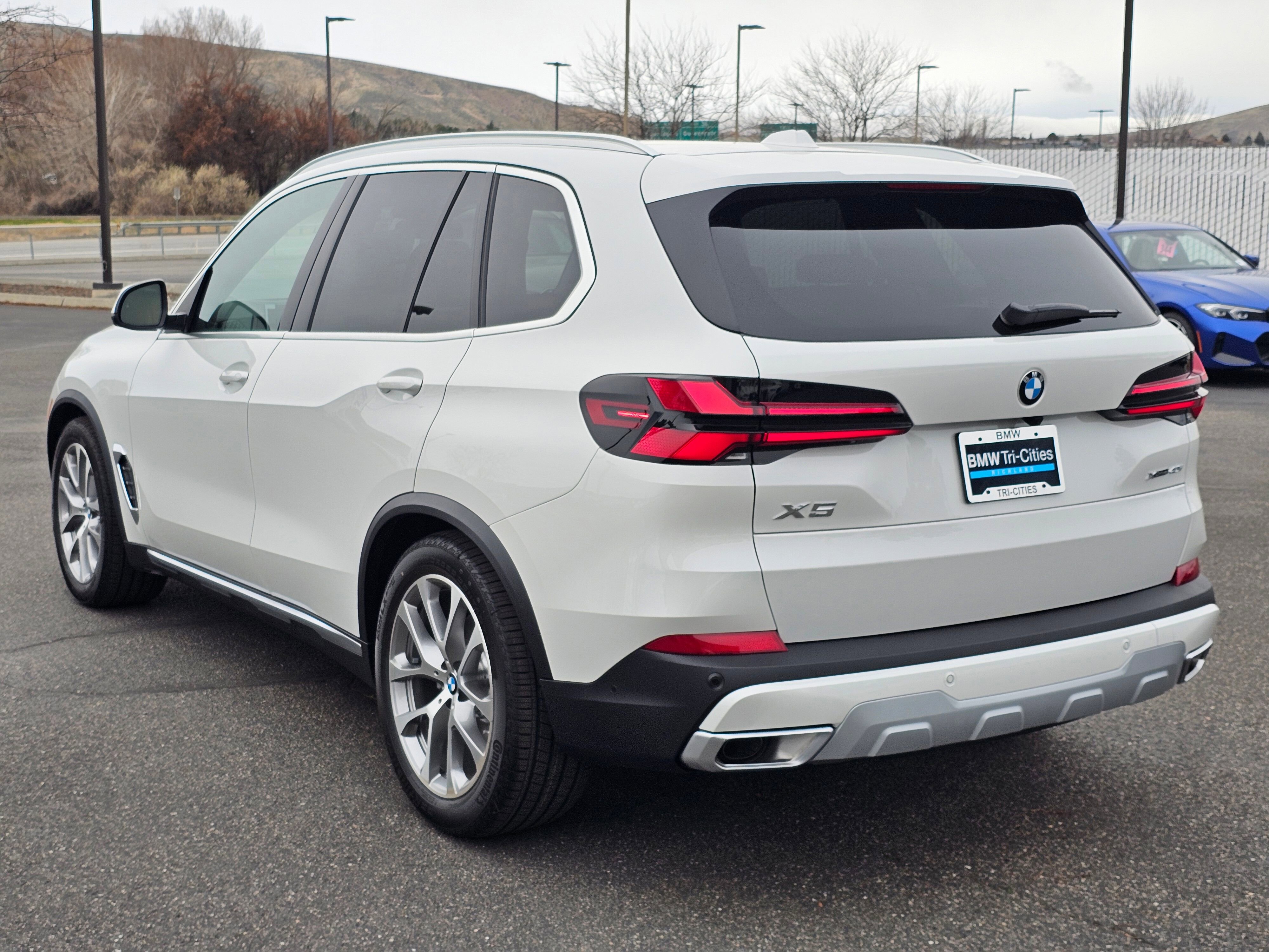 New 2026 BMW X5 xDrive40i image 4