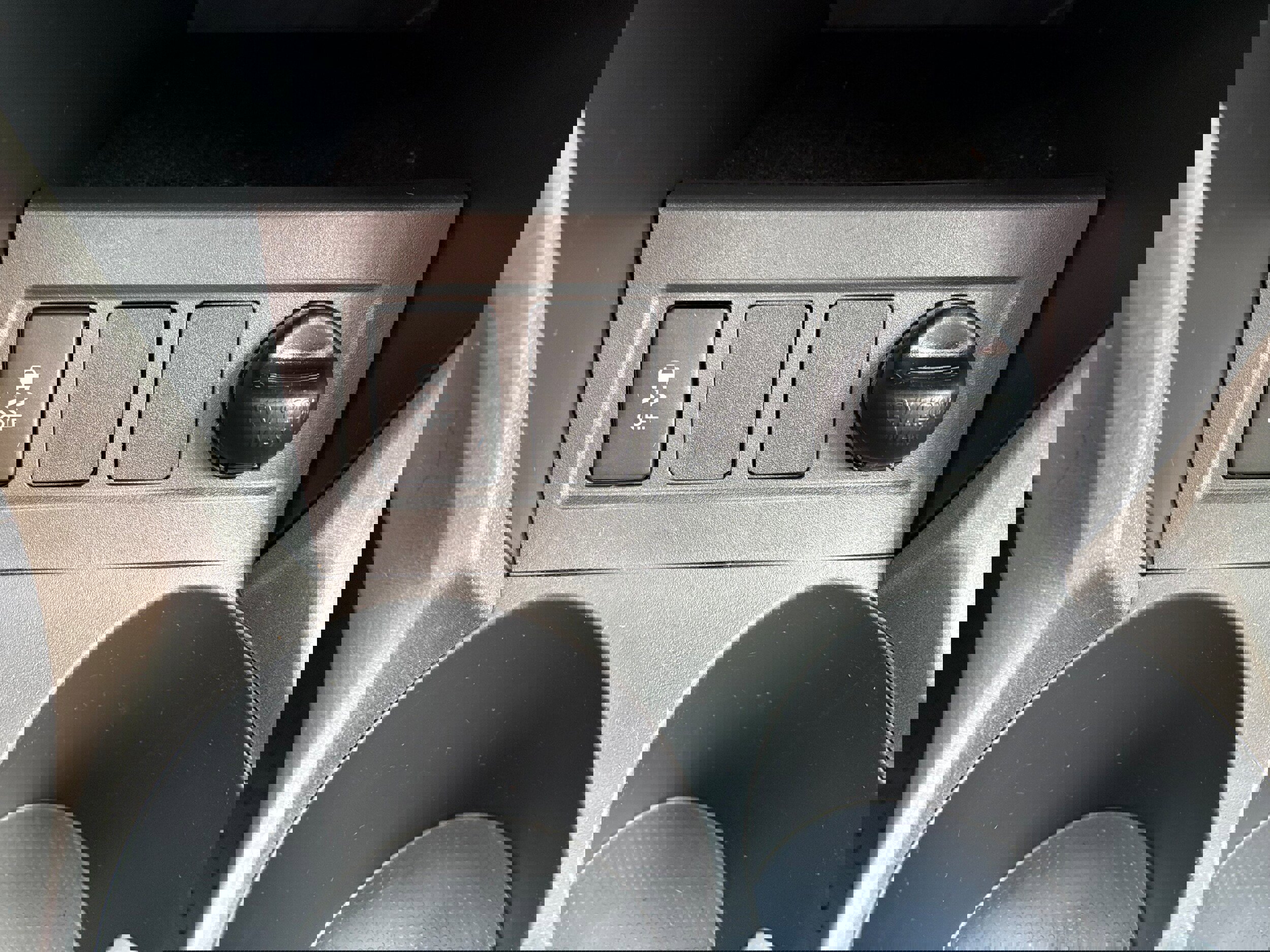 Used 2012 Toyota RAV4 Sport w/ Appearance Pkg image 38