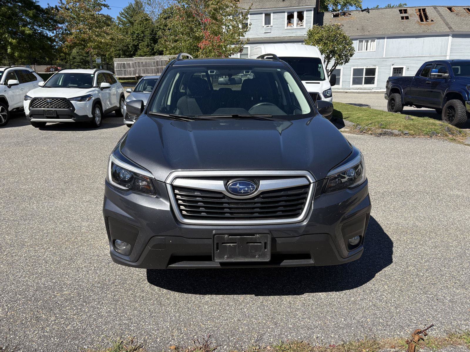 Used 2021 Subaru Forester Premium AWD/4WD image 2
