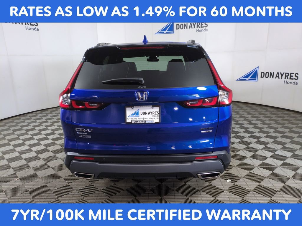 Used 2023 Honda CR-V Sport Touring image 4