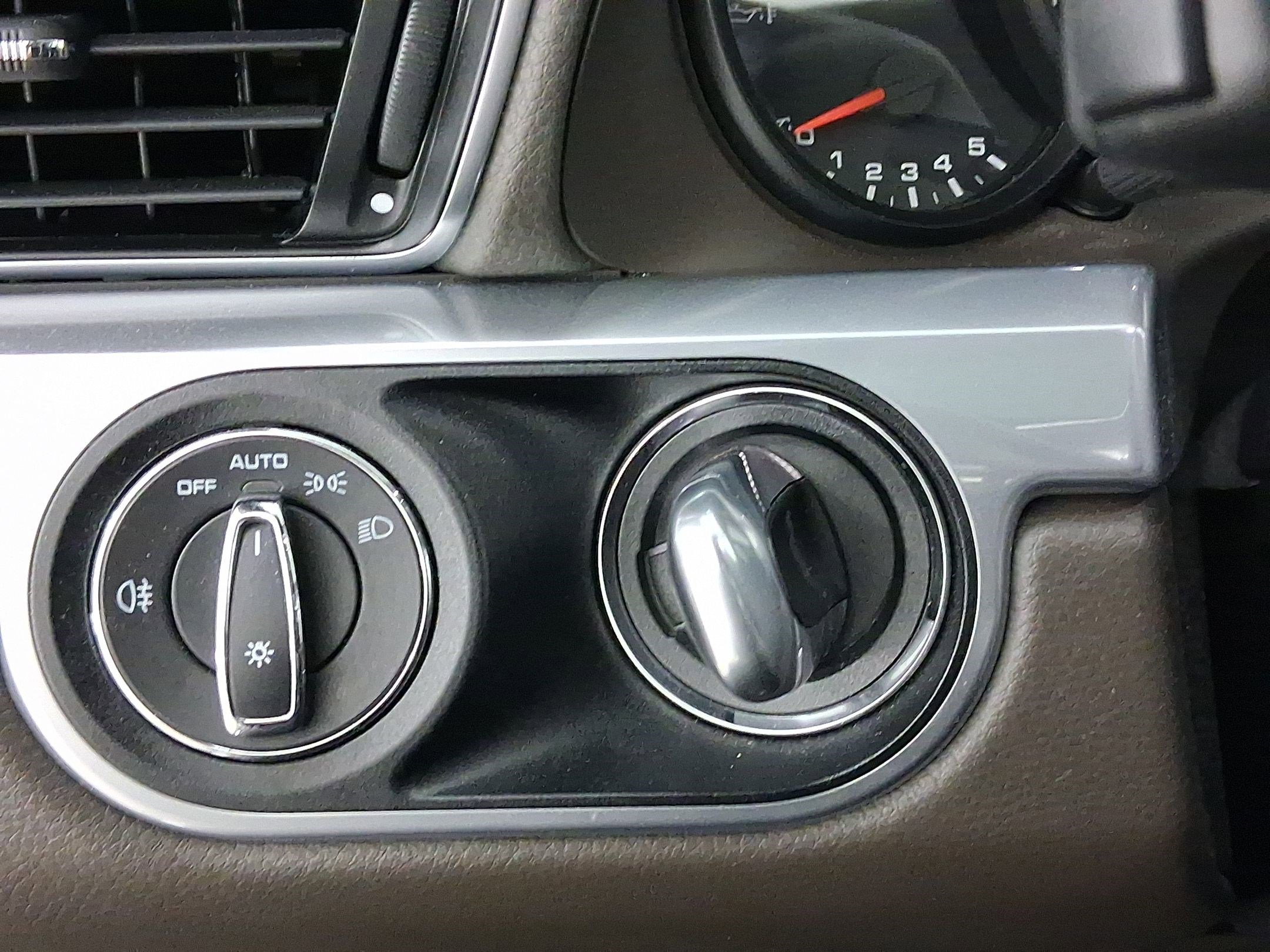 Certified 2017 Porsche 911 Carrera S image 23