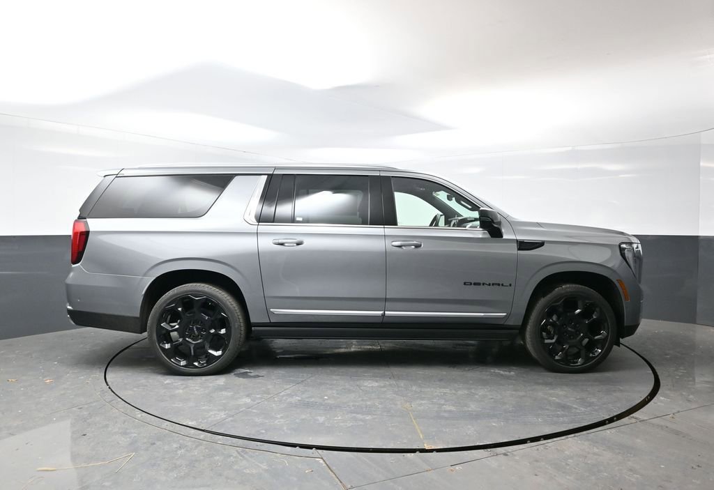 New 2026 GMC Yukon XL Denali w/ Denali Reserve Package video 2