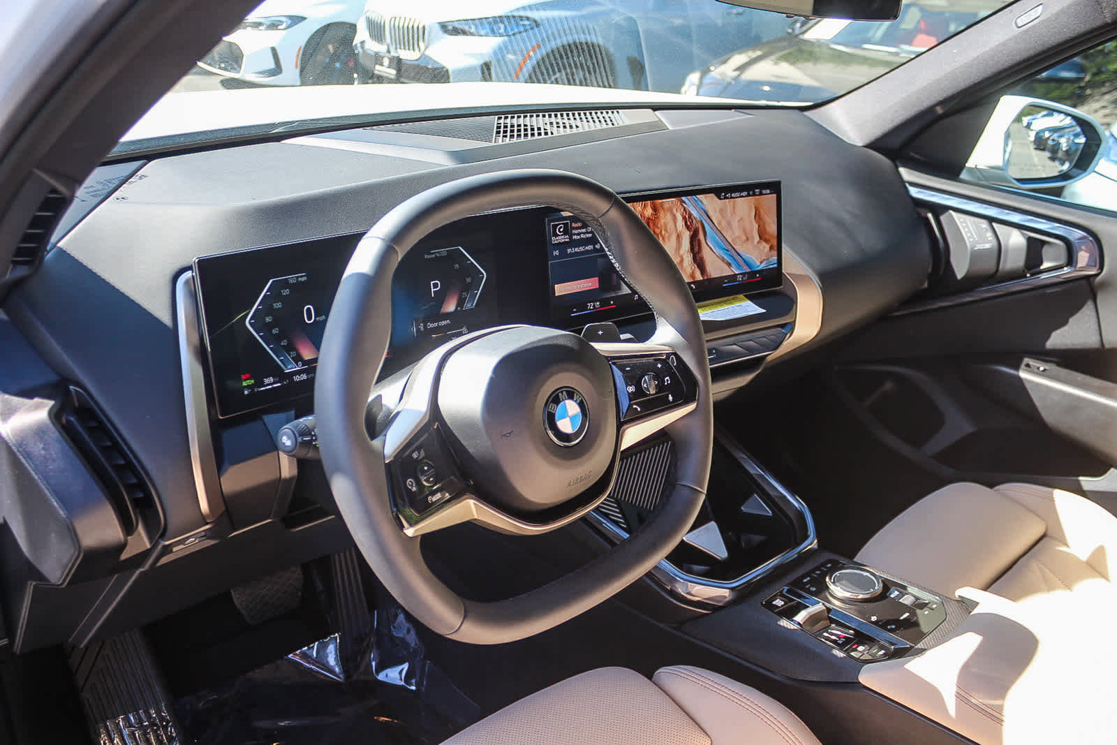 Used 2025 BMW X3 xDrive30i w/ Convenience Package image 17