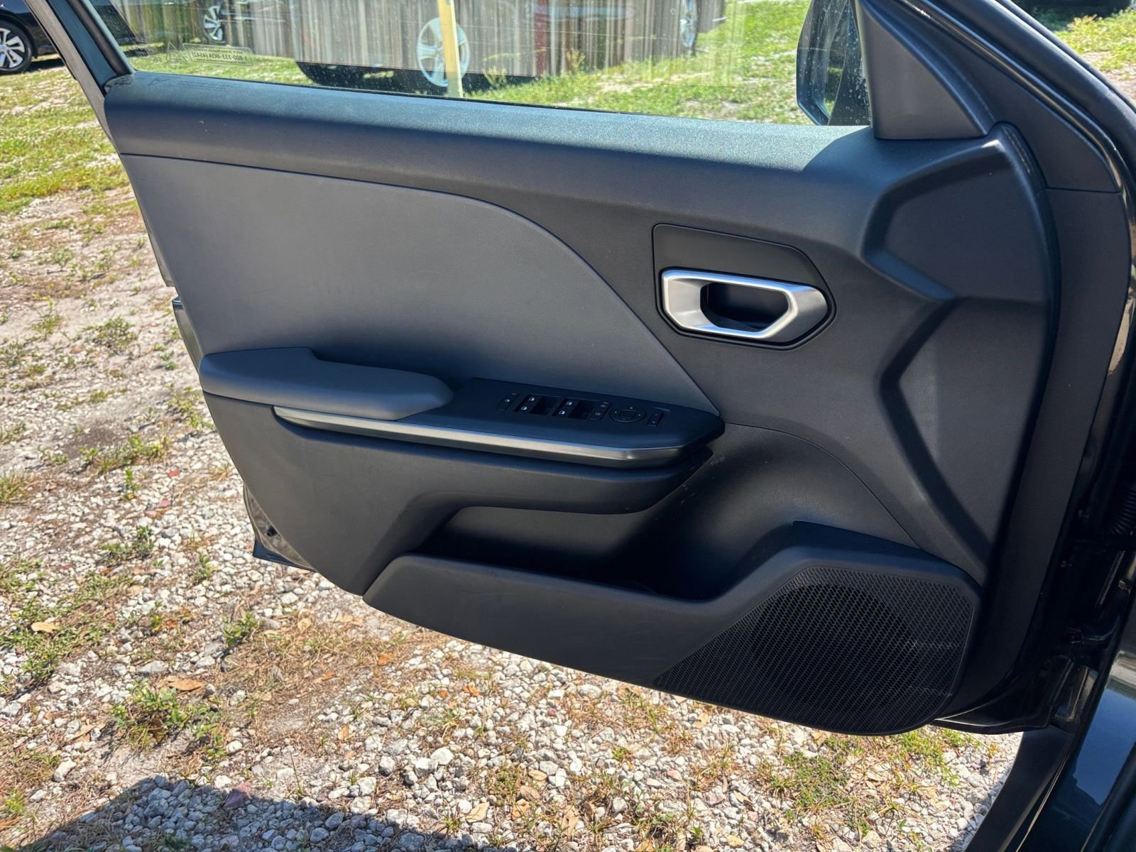Used 2025 Kia K4 FWD image 18