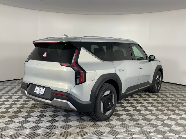 New 2026 Kia EV9 Wind AWD/4WD image 14