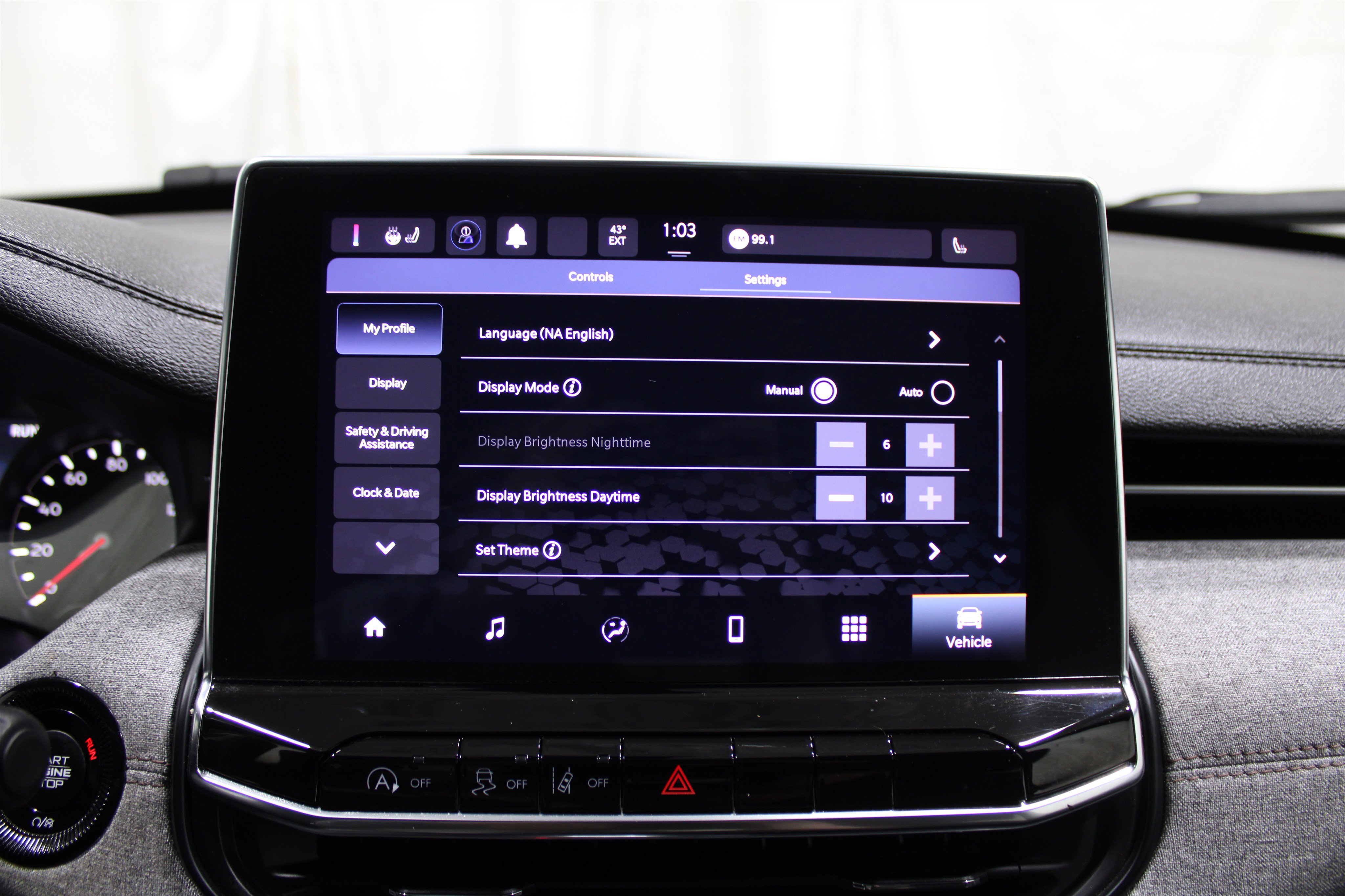 Used 2024 Jeep Compass Latitude image 19