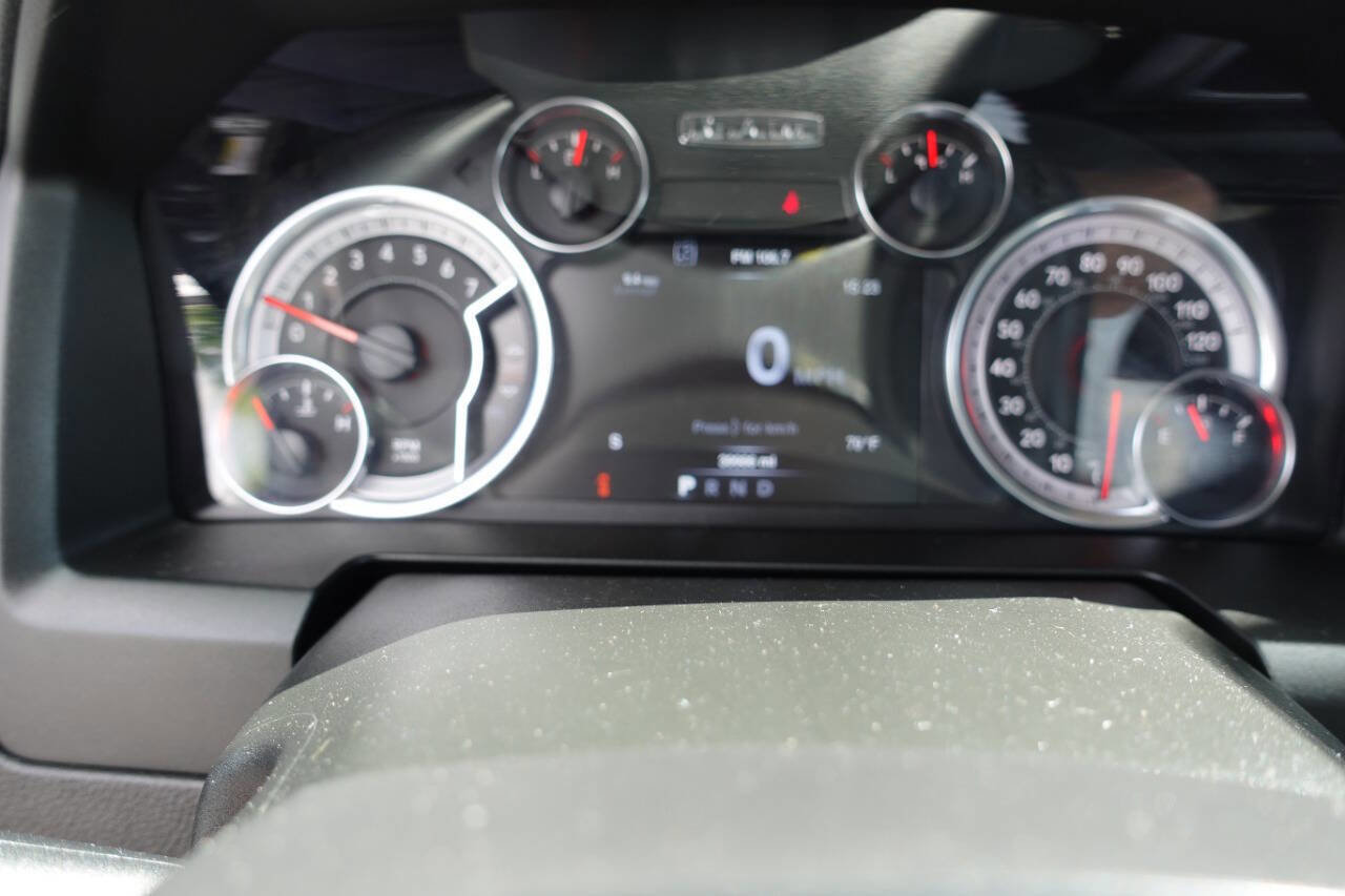 Used 2022 RAM 1500 Express w/ Wheel & Sound Group AWD/4WD image 51