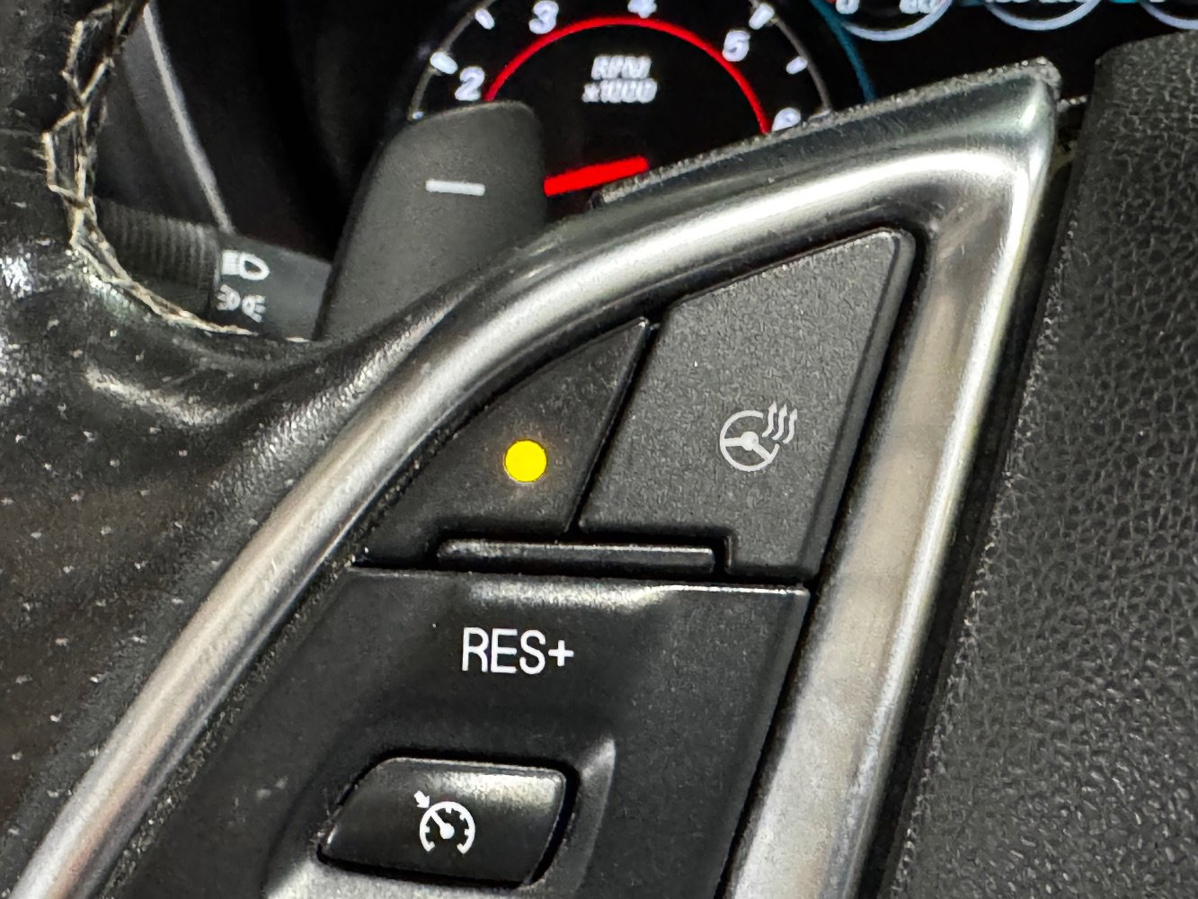 Used 2018 Chevrolet Camaro SS w/ LPO RS/SS Interior Package image 26