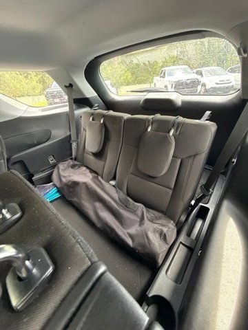 Used 2021 Ford Explorer XLT AWD/4WD image 9