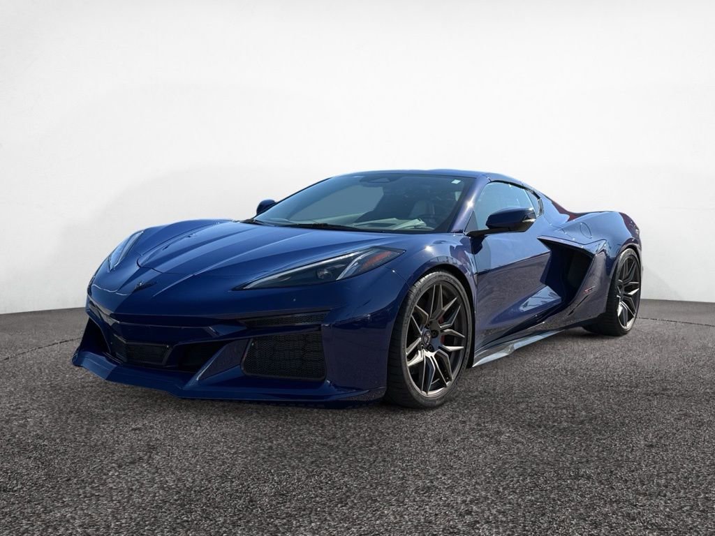 Used 2025 Chevrolet Corvette Z06 image 1