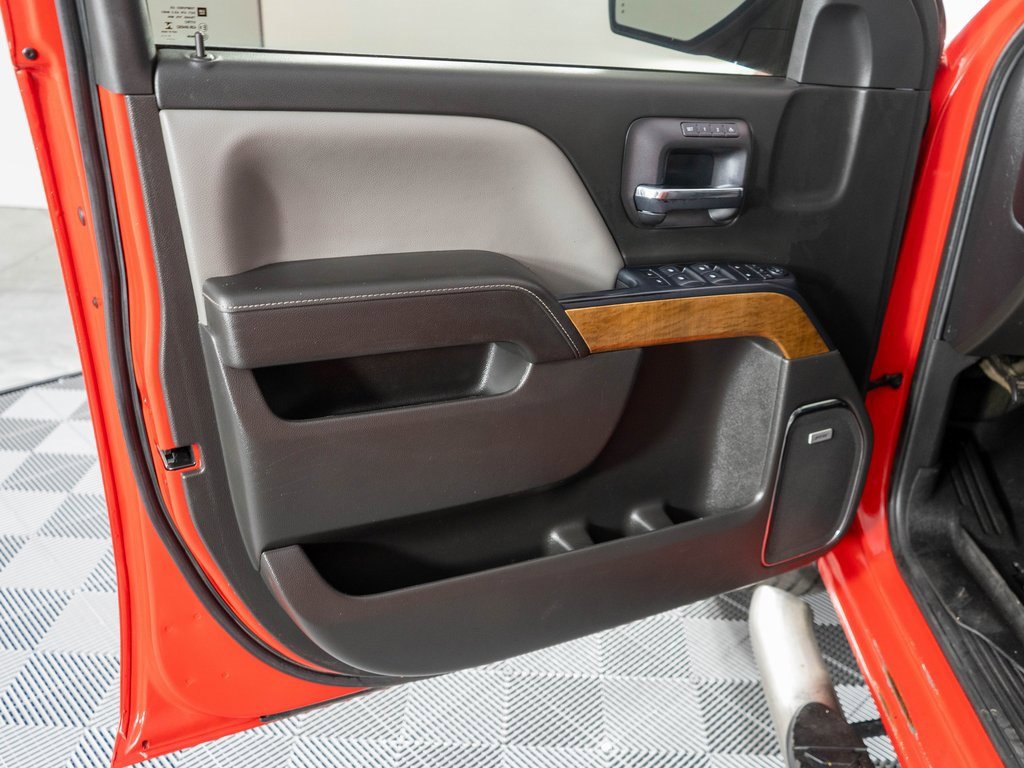 Used 2018 Chevrolet Silverado 1500 LTZ w/ LTZ Plus Package image 23