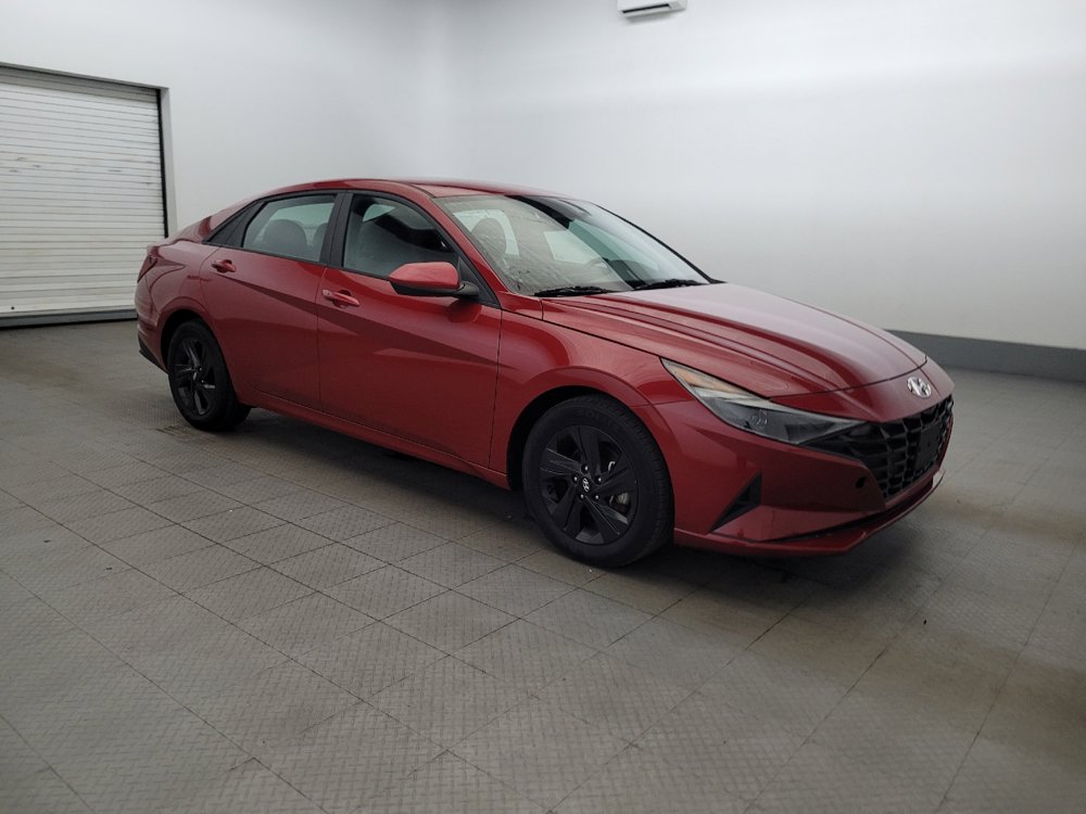 Used 2022 Hyundai Elantra SEL FWD image 11