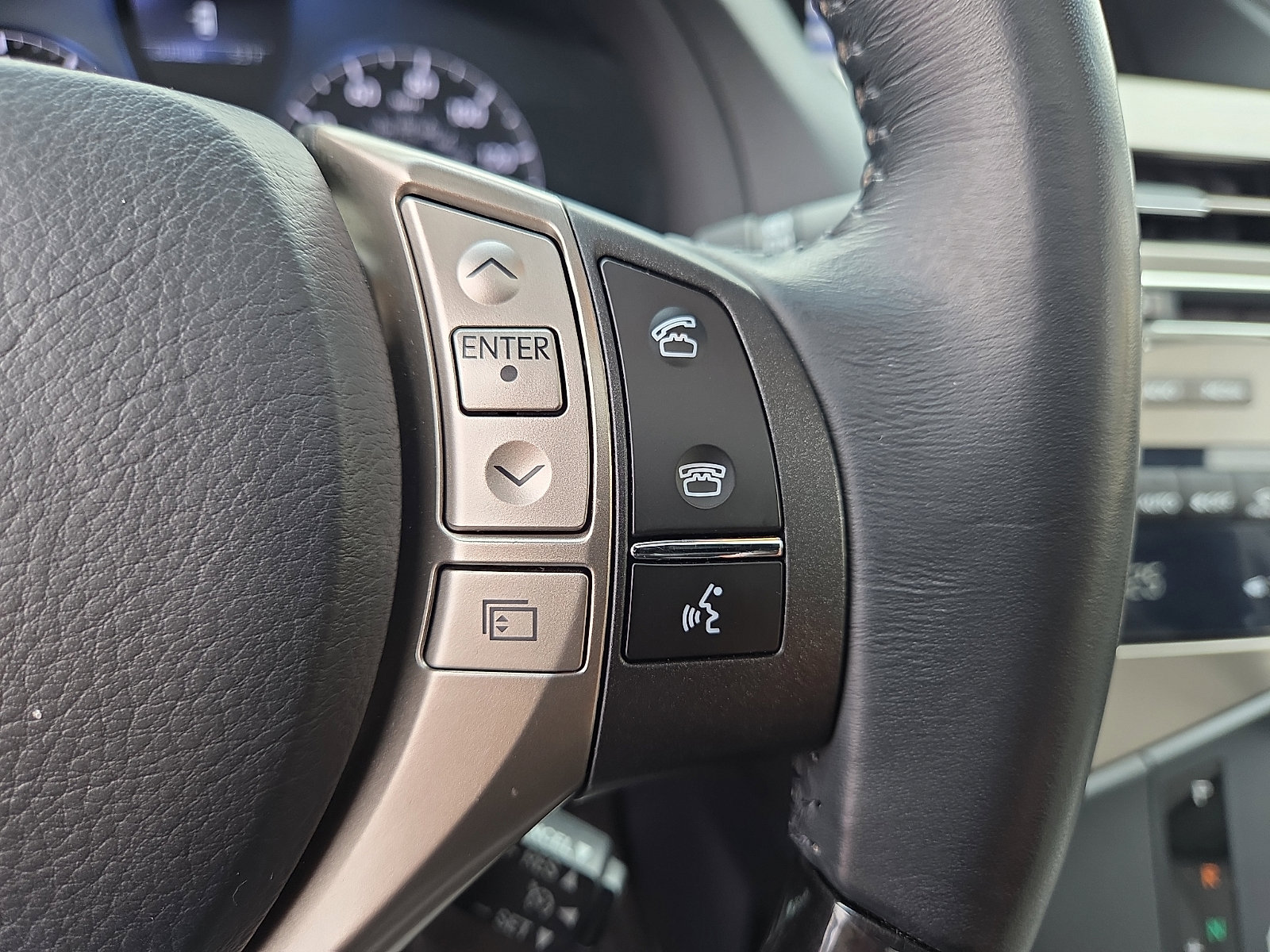 Used 2014 Lexus RX 350 AWD w/ Navigation Package image 23