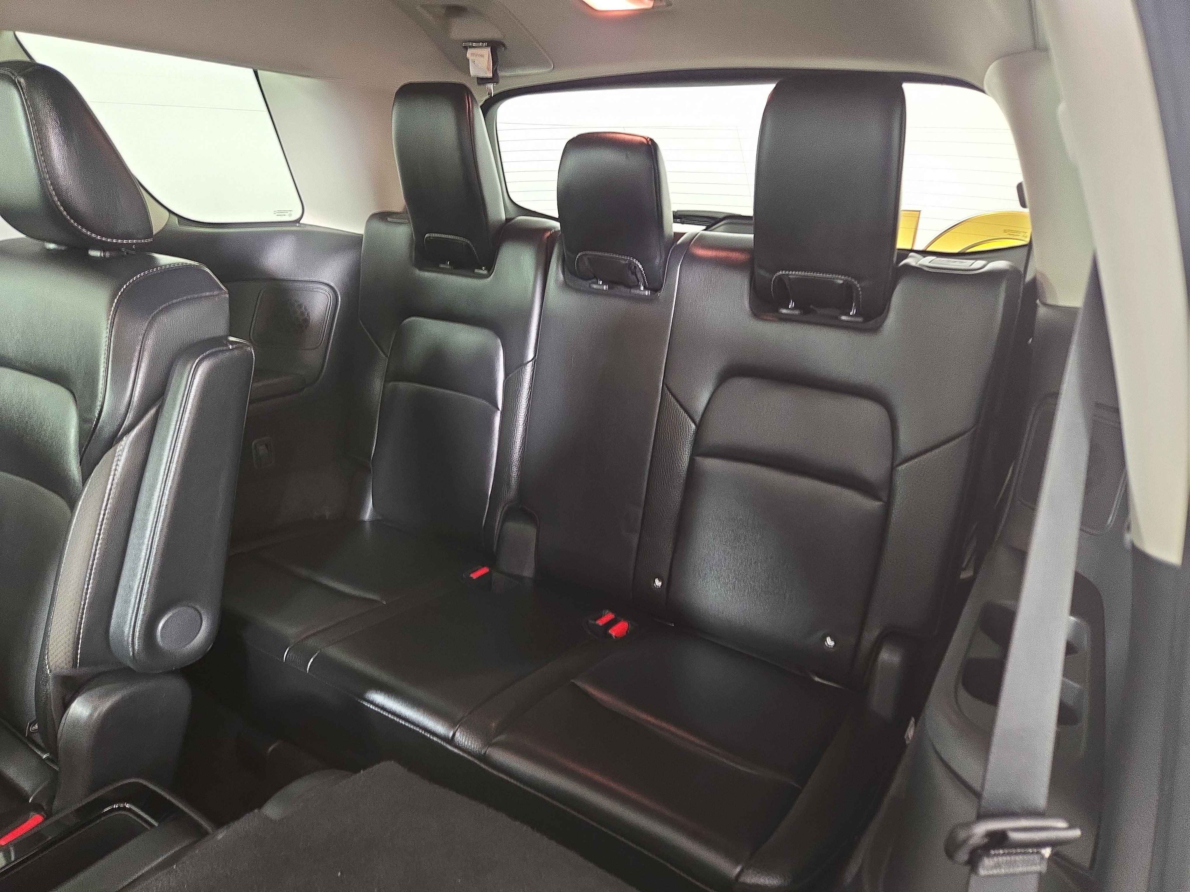 Used 2024 Nissan Pathfinder SL w/ SL Premium Package image 13