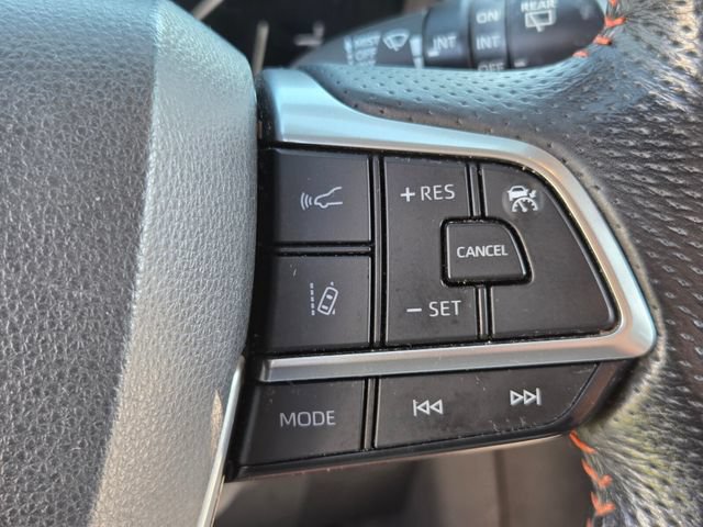 Used 2022 Toyota Sienna XSE w/ XSE Plus Package AWD/4WD image 27