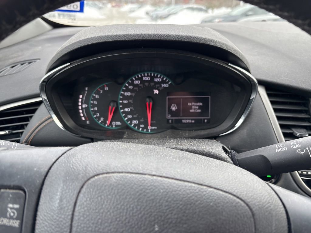 Used 2018 Chevrolet Trax LT w/ LT Convenience Package image 16