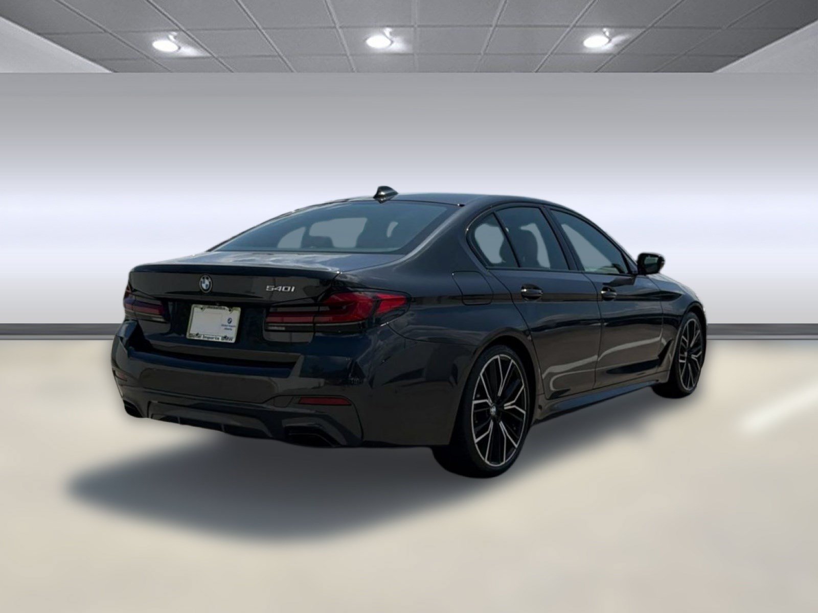 Used 2022 BMW 540i w/ M Sport Package RWD image 9