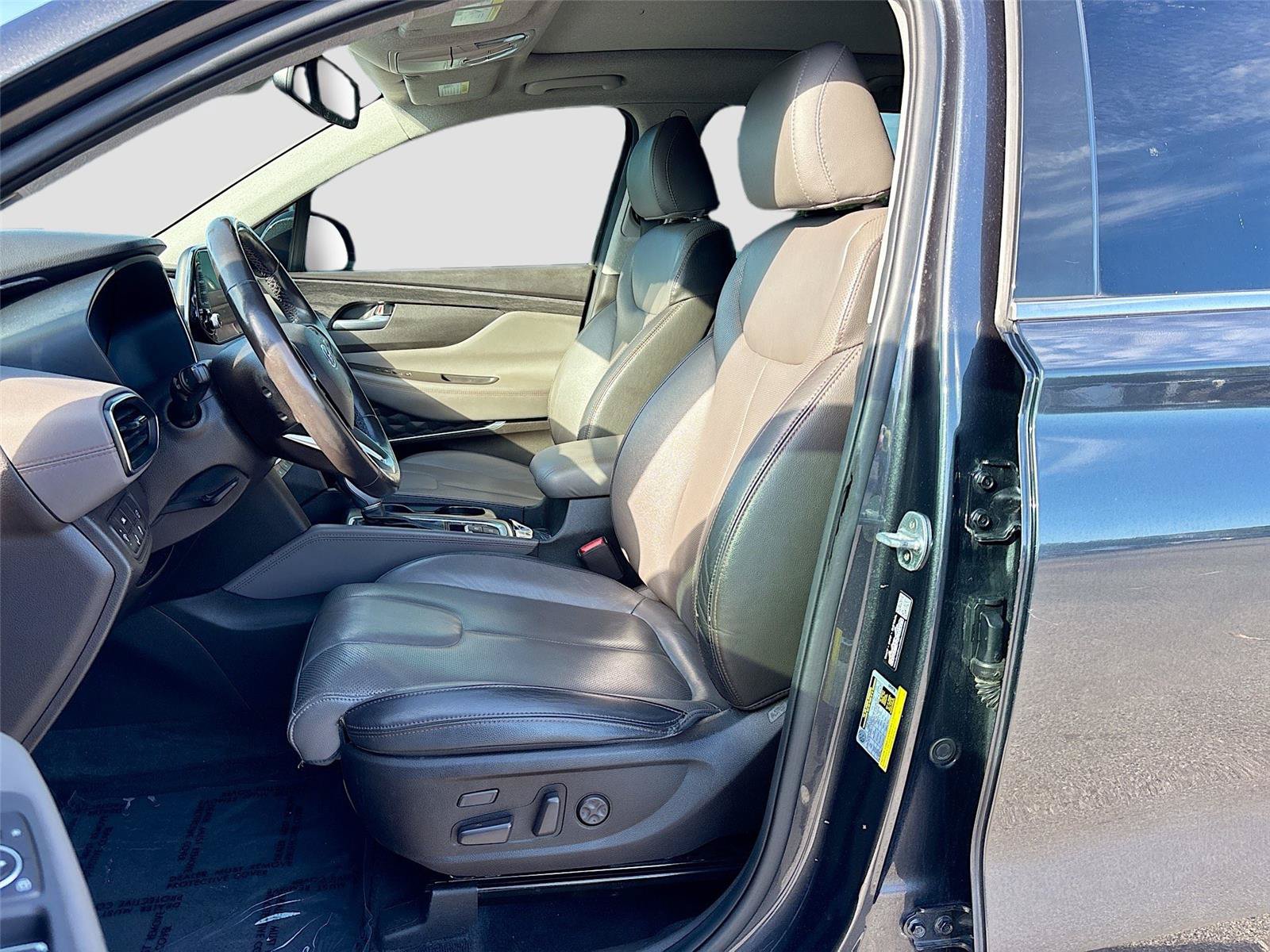 Used 2020 Hyundai Santa Fe Limited FWD image 22