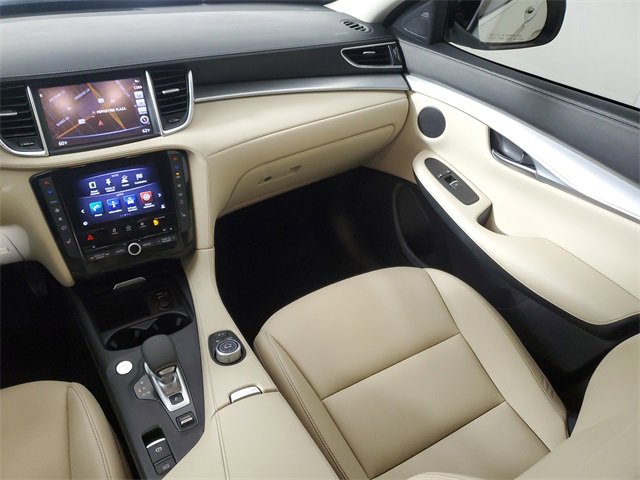 Used 2019 INFINITI QX50 Luxe w/ Navigation Package image 18