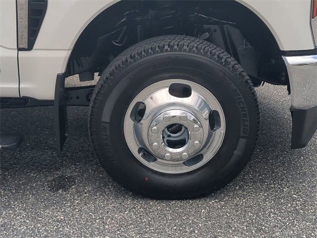 New 2025 Ford F350 Lariat w/ Lariat Ultimate Package image 26