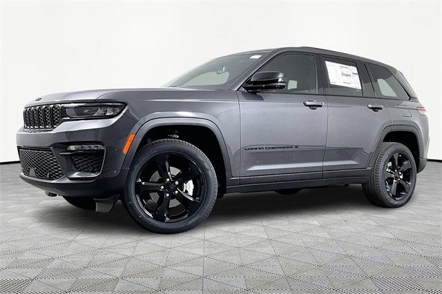 New 2025 Jeep Grand Cherokee Limited w/ Luxury Tech Group II