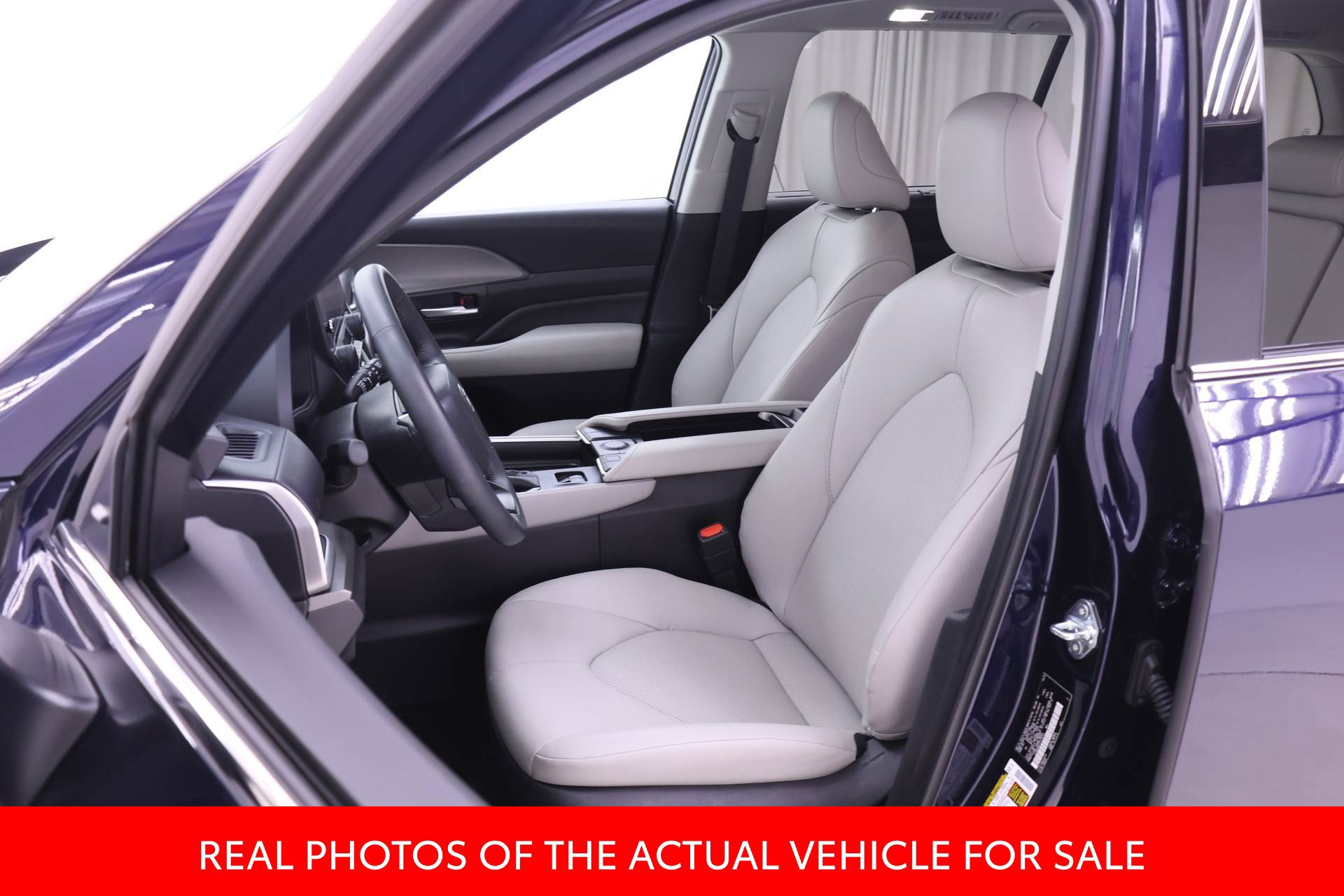 Certified 2026 Toyota Grand Highlander AWD image 4