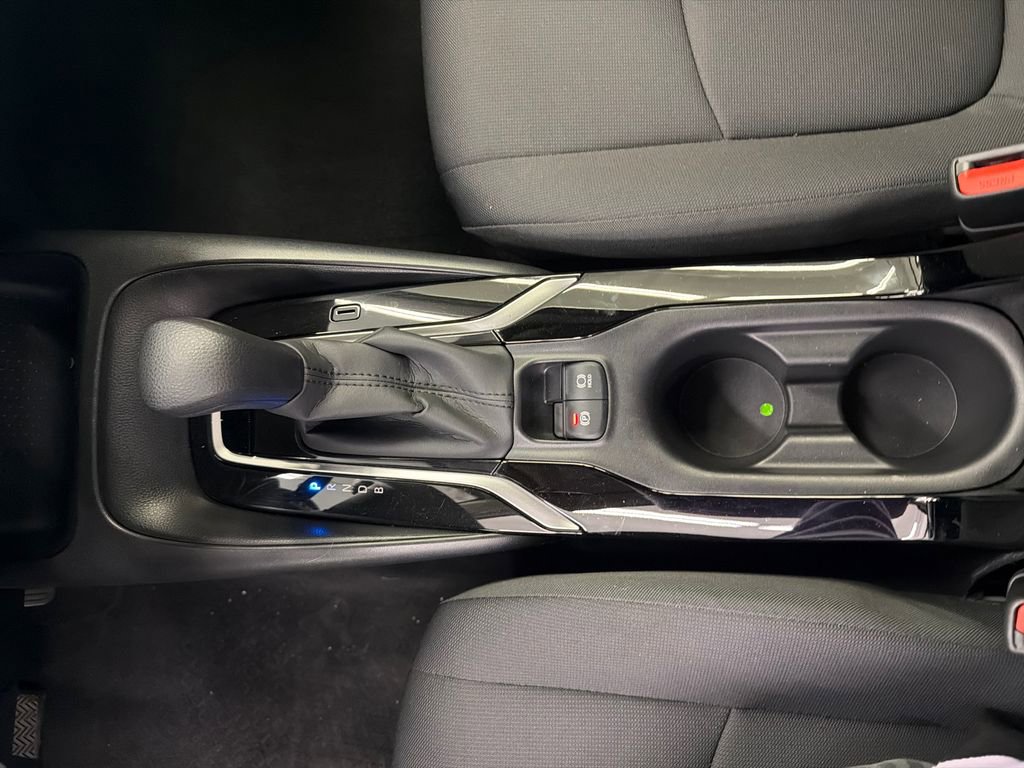 Used 2022 Toyota Corolla LE image 28