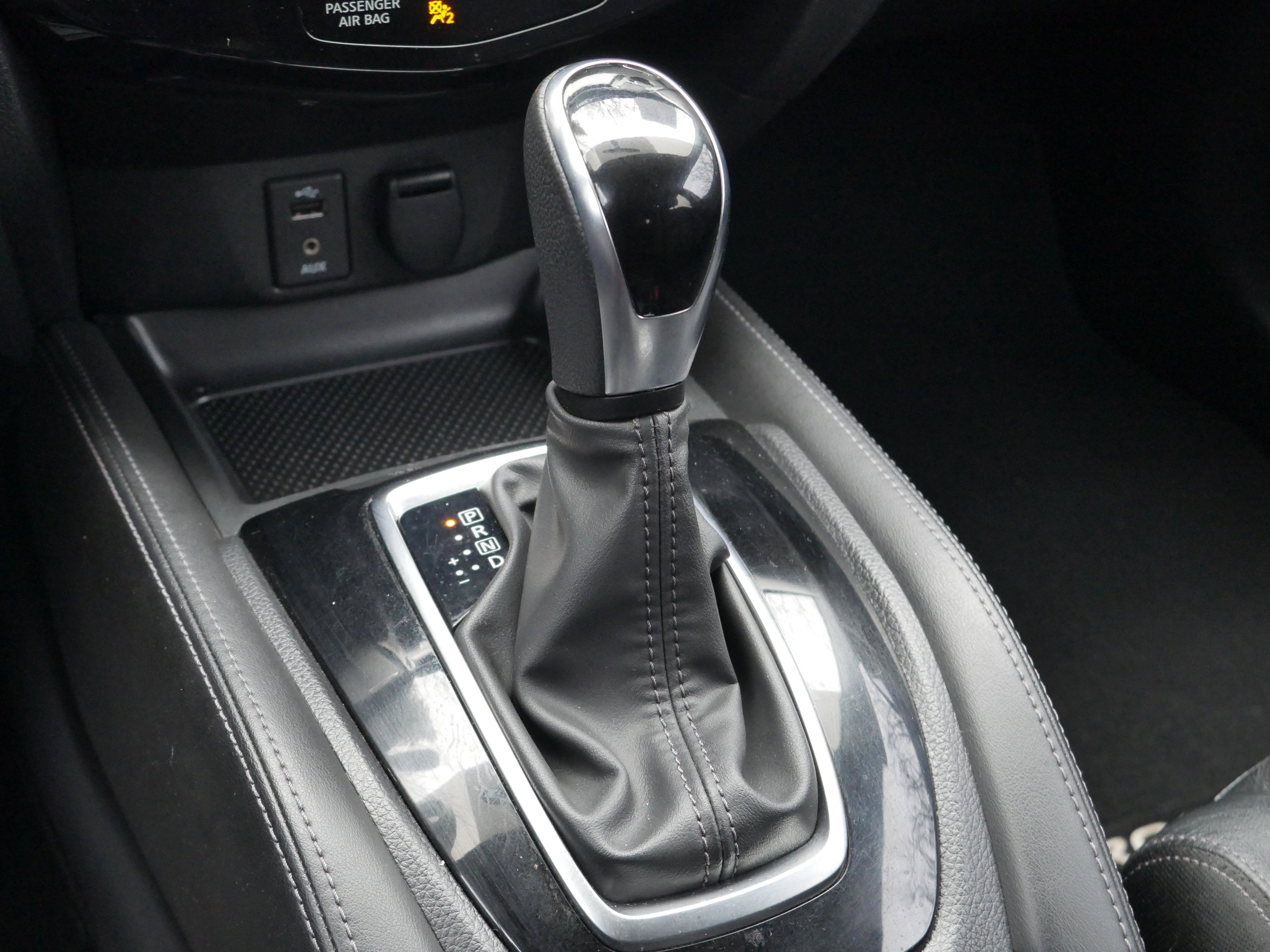 Used 2017 Nissan Rogue Sport SL image 16