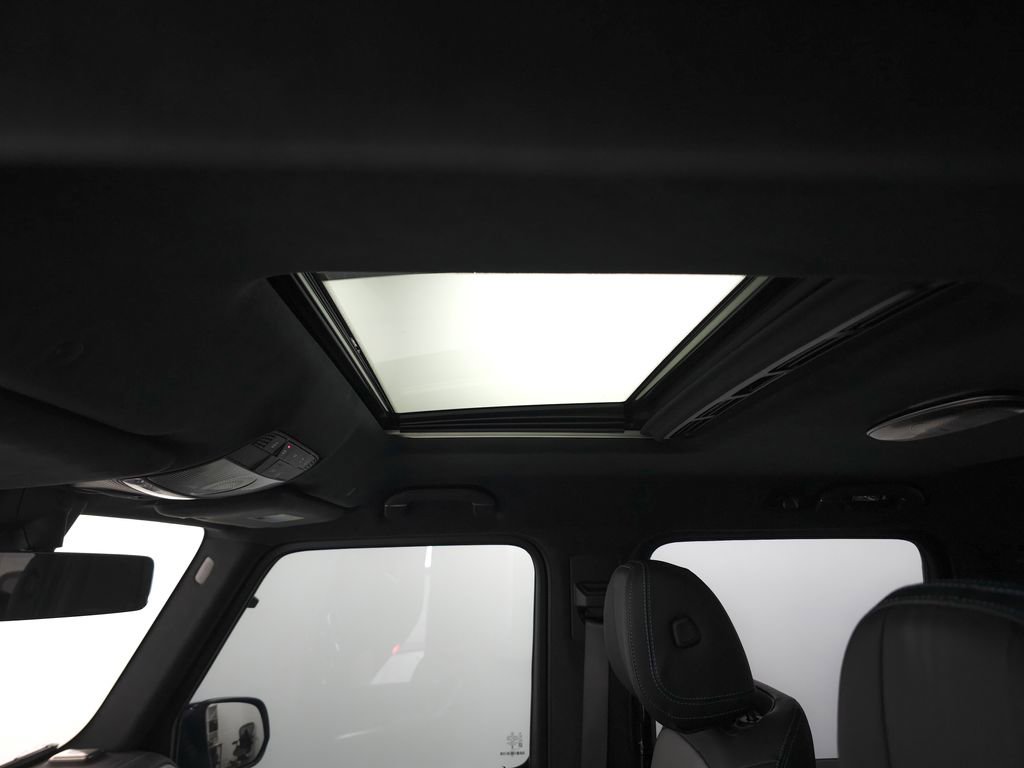 Certified 2025 Mercedes-Benz G 580 w/ EQ Technology image 26