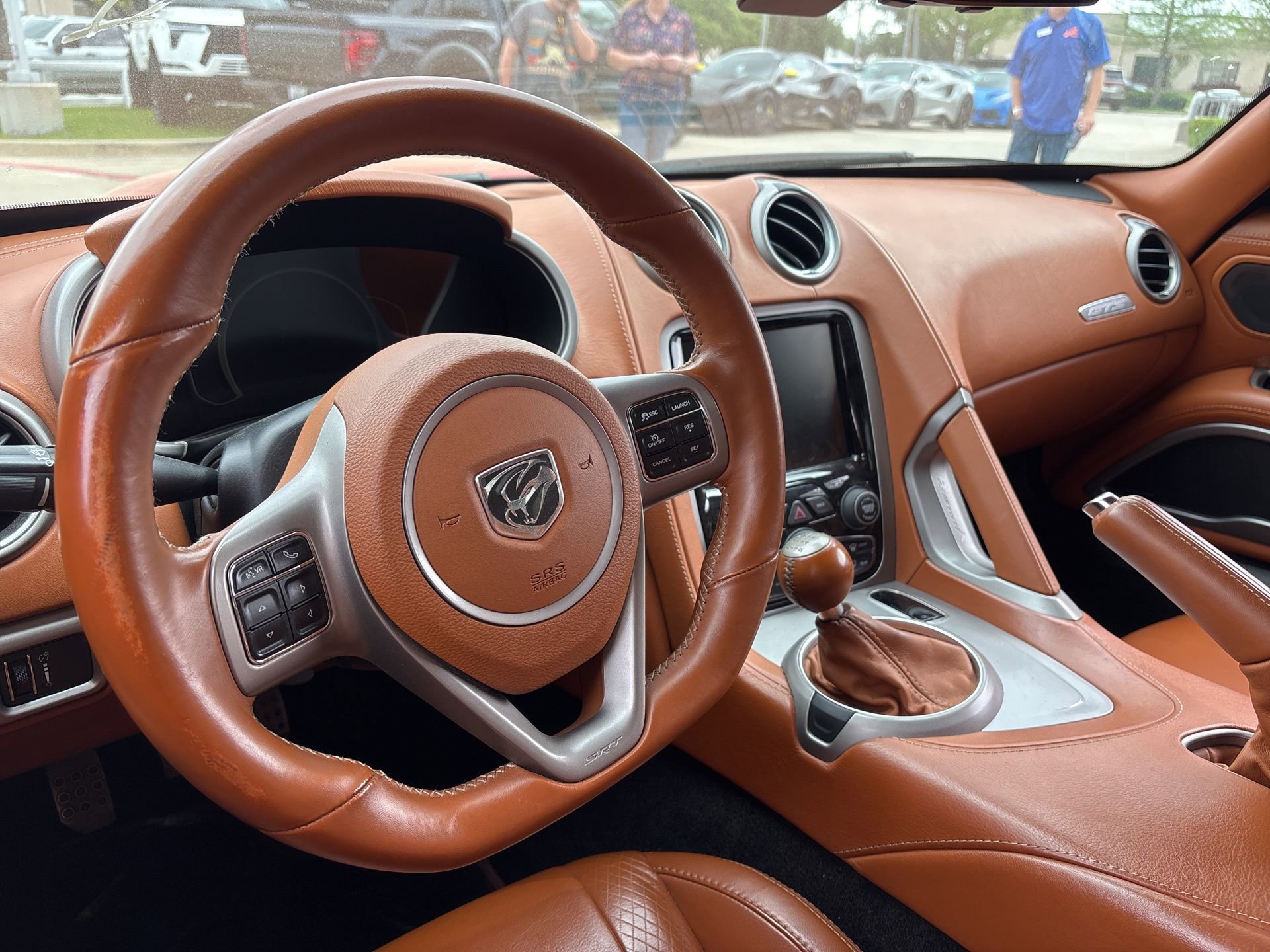 Used 2014 SRT Viper GTS w/ GTS Laguna Interior Package image 6