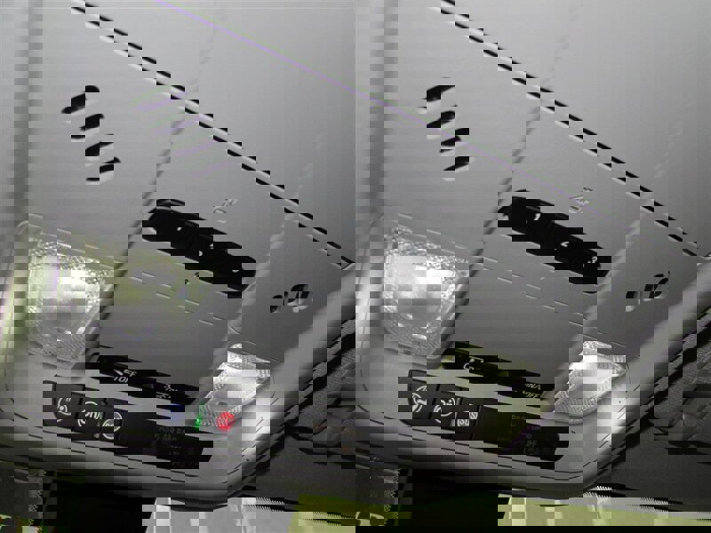 Used 2023 GMC Terrain SLT image 36