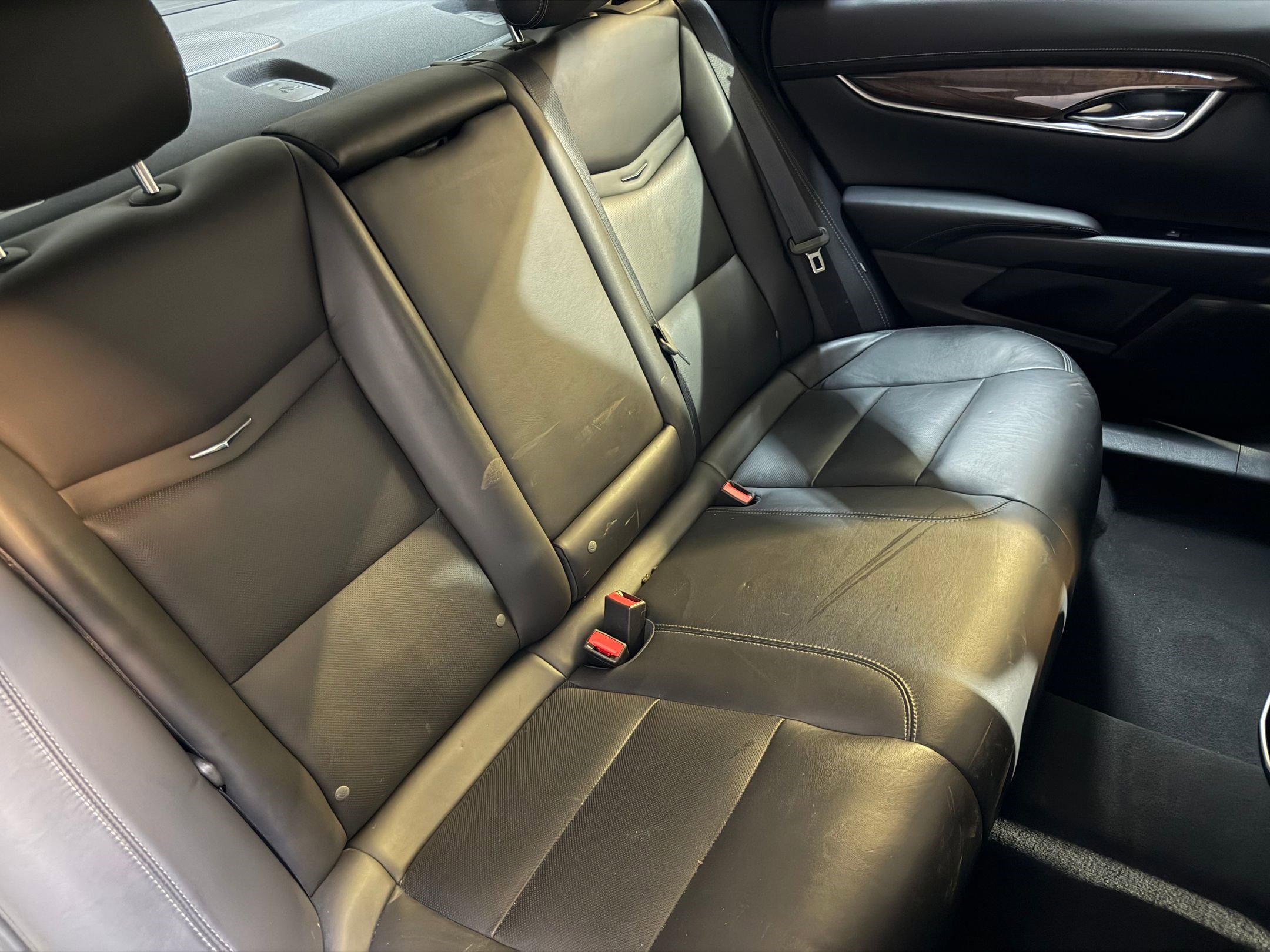 Used 2015 Cadillac XTS Luxury AWD/4WD image 39