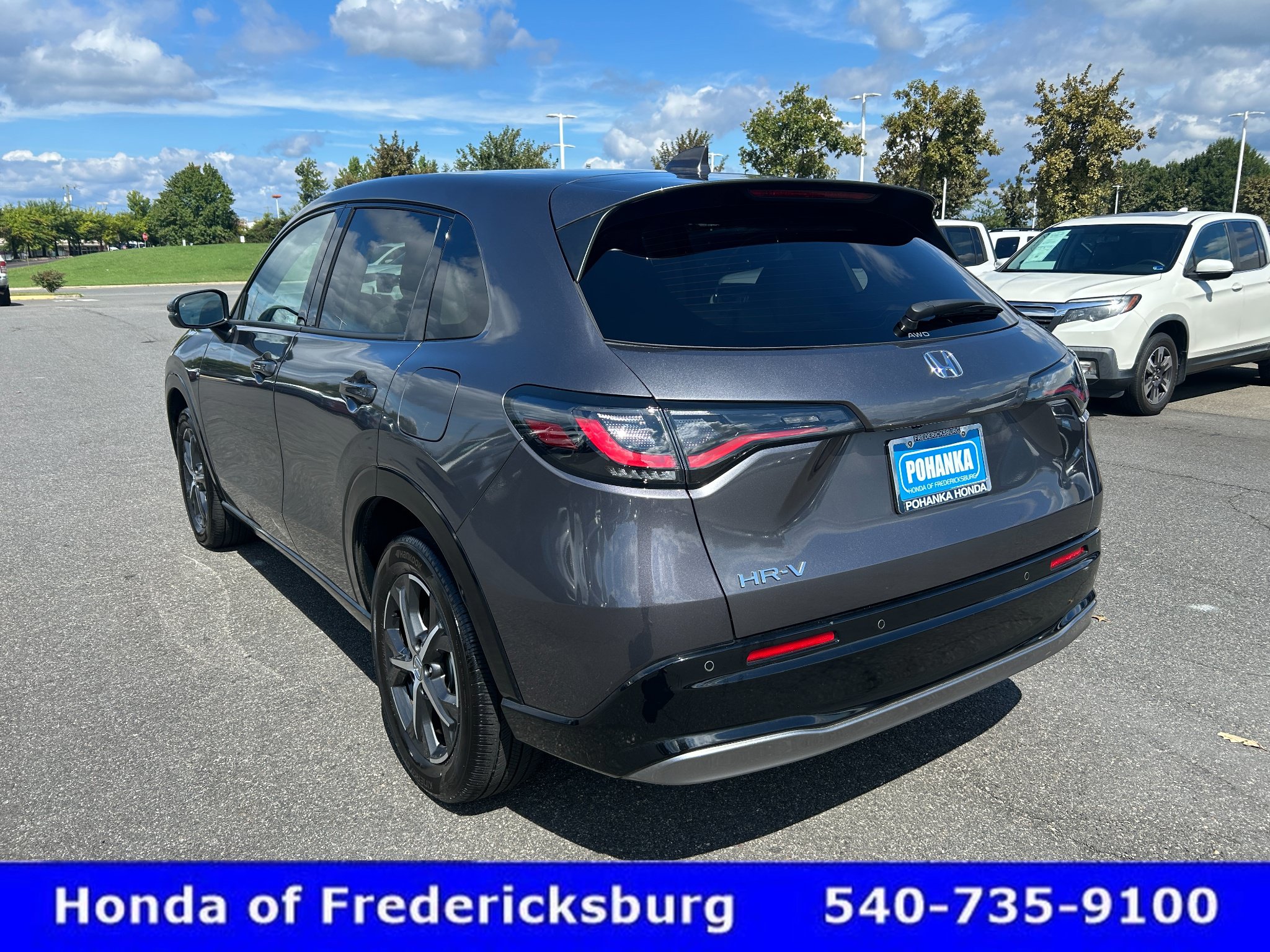 Certified 2024 Honda HR-V EX-L image 4