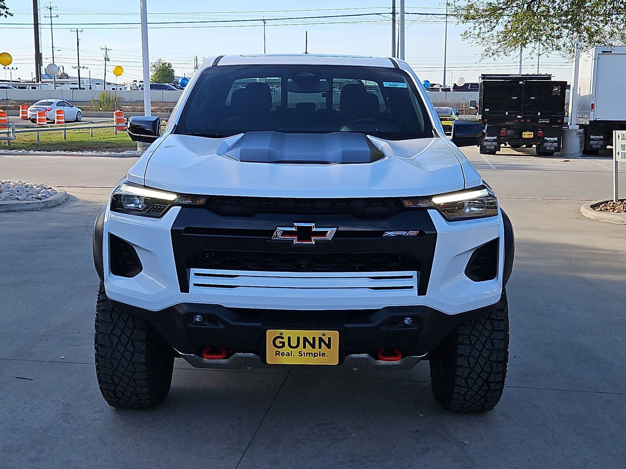 Certified 2024 Chevrolet Colorado ZR2 w/ Technology Package AWD/4WD image 8