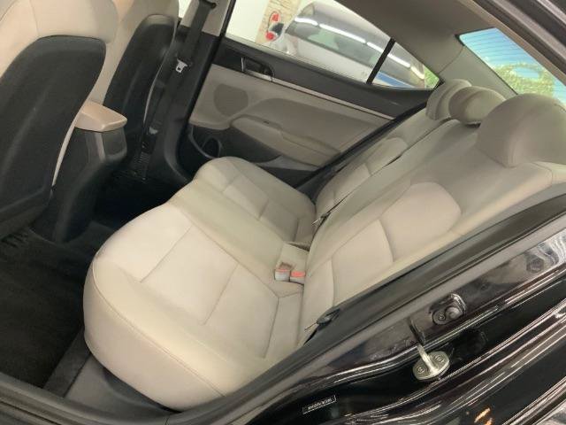 Used 2018 Hyundai Elantra SE FWD image 12